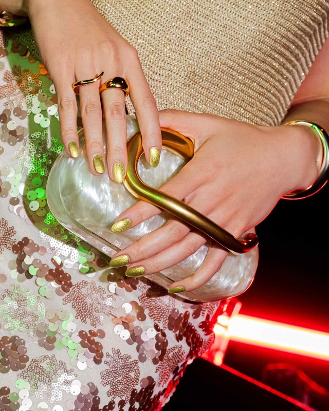 barvni-permanentni-laki/21903-GELMT-FL25-Night-Life-Glam-MainStreetMagic-Photo-