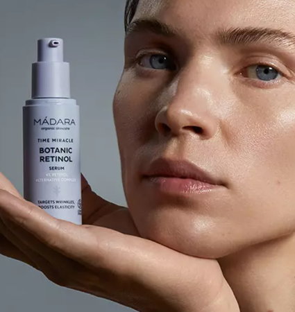 NOVO: MÁDARA RETINOL SERUM, KI NE DRAŽI KOŽE