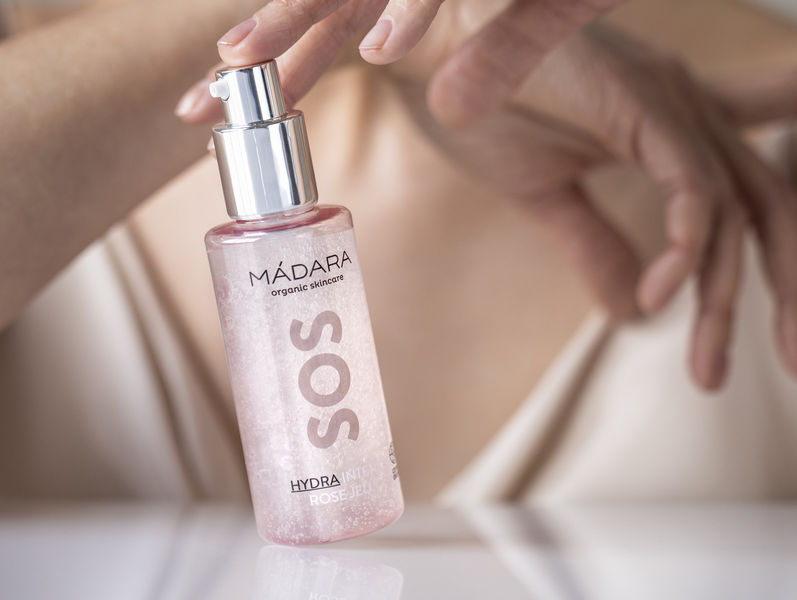 Madara, dehidrirana koža, suha koža, vlaženje kože, vlažilna krema, serum, gel, naravna kozmetika, organska kozmetika, certifikat