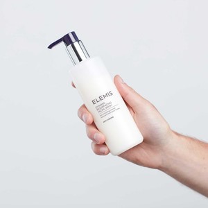 nega-obraza/00713_dynamic_resurfacing_facial_wash_hand-bx2000_s