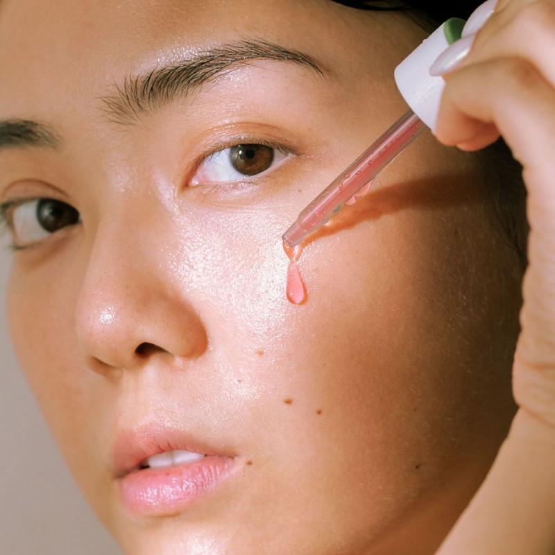 nega-suhe-koze/4752223011542_WEB-A2104-PEEL_Intense_Serum_6